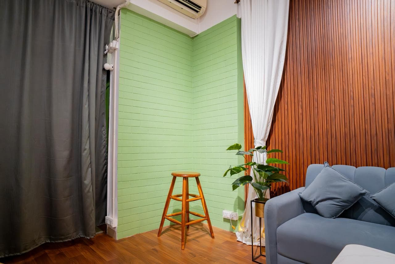 Green Creative Wall